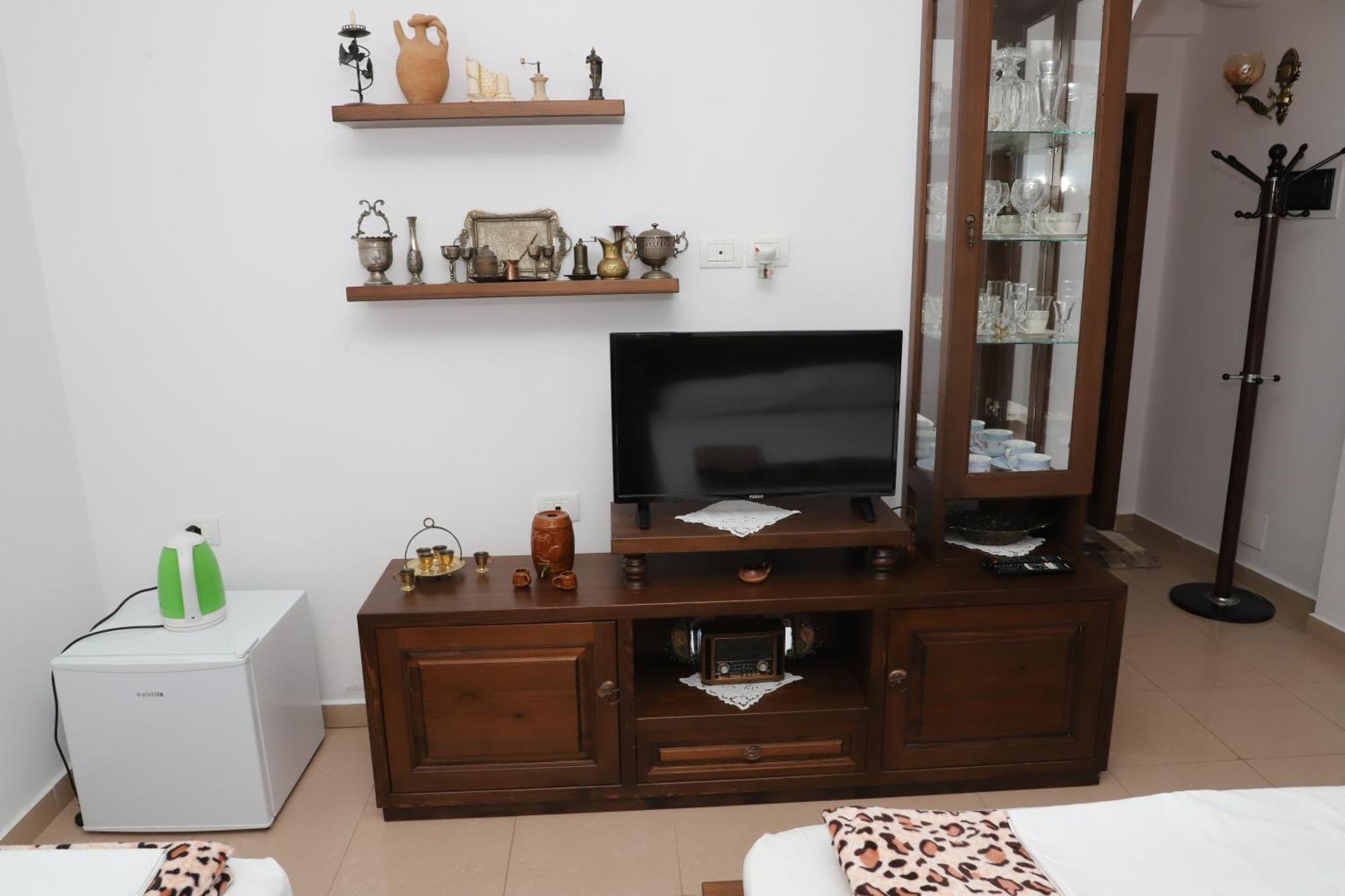 Apartment Altin In Old Town Berat Dış mekan fotoğraf
