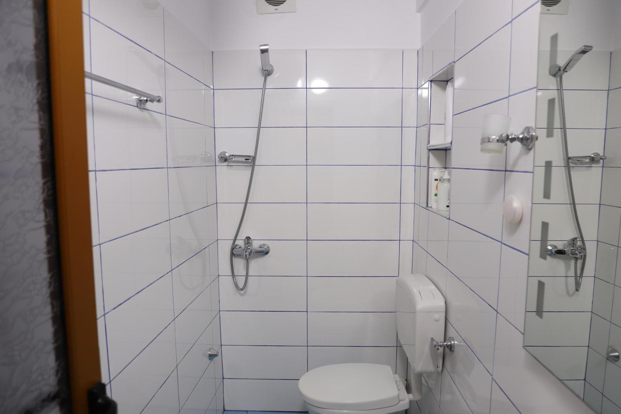 Apartment Altin In Old Town Berat Dış mekan fotoğraf