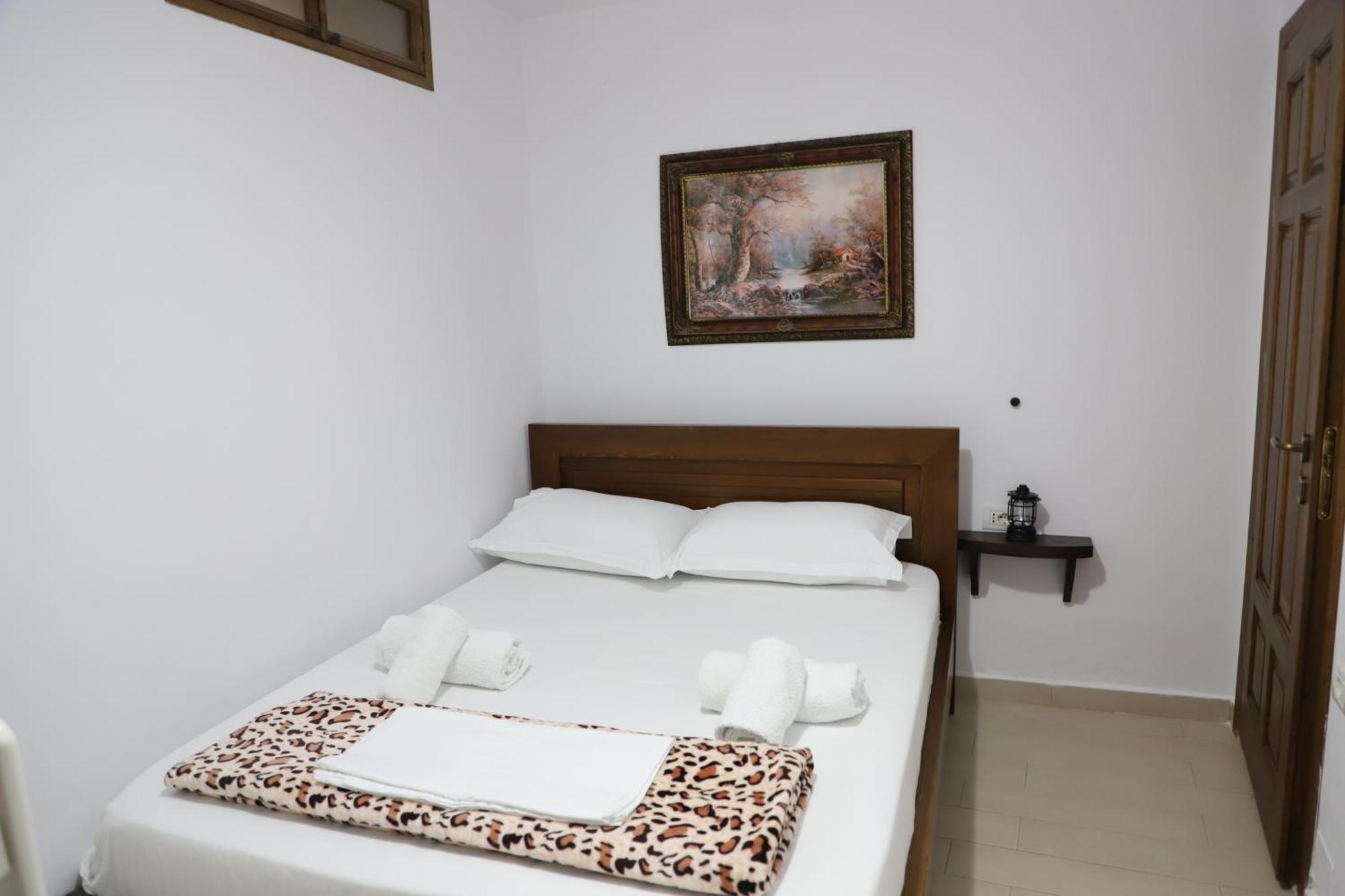 Apartment Altin In Old Town Berat Dış mekan fotoğraf